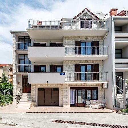 Apartments Silvi โปดสตรานา ภายนอก รูปภาพ