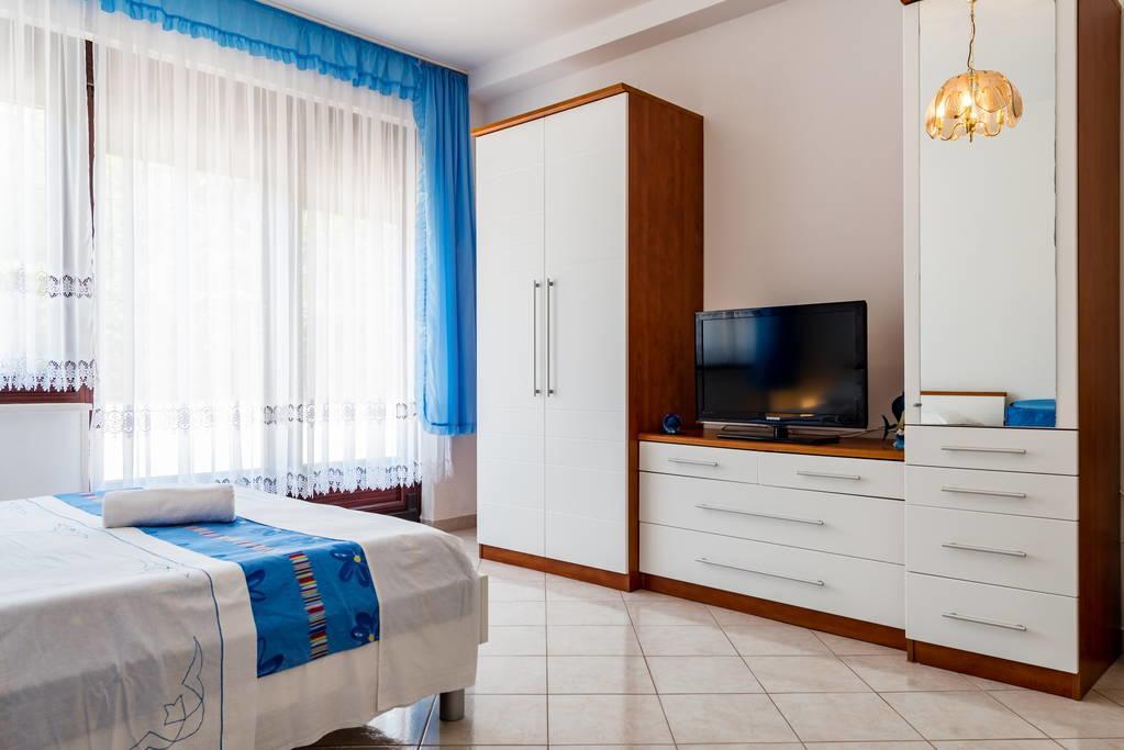 Apartments Silvi โปดสตรานา ภายนอก รูปภาพ